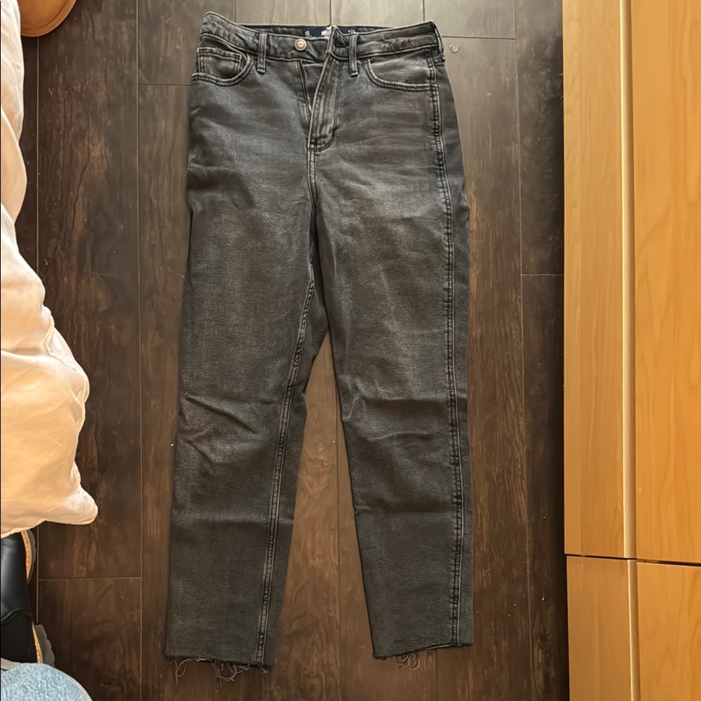 Hollister Black Ankle Cropped Jeans